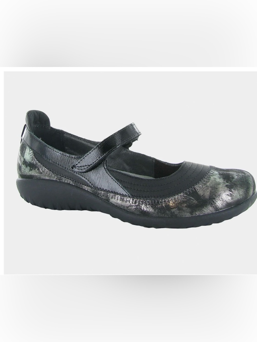 Women’s NAOT Kirei black onyx shoes- Size 39
